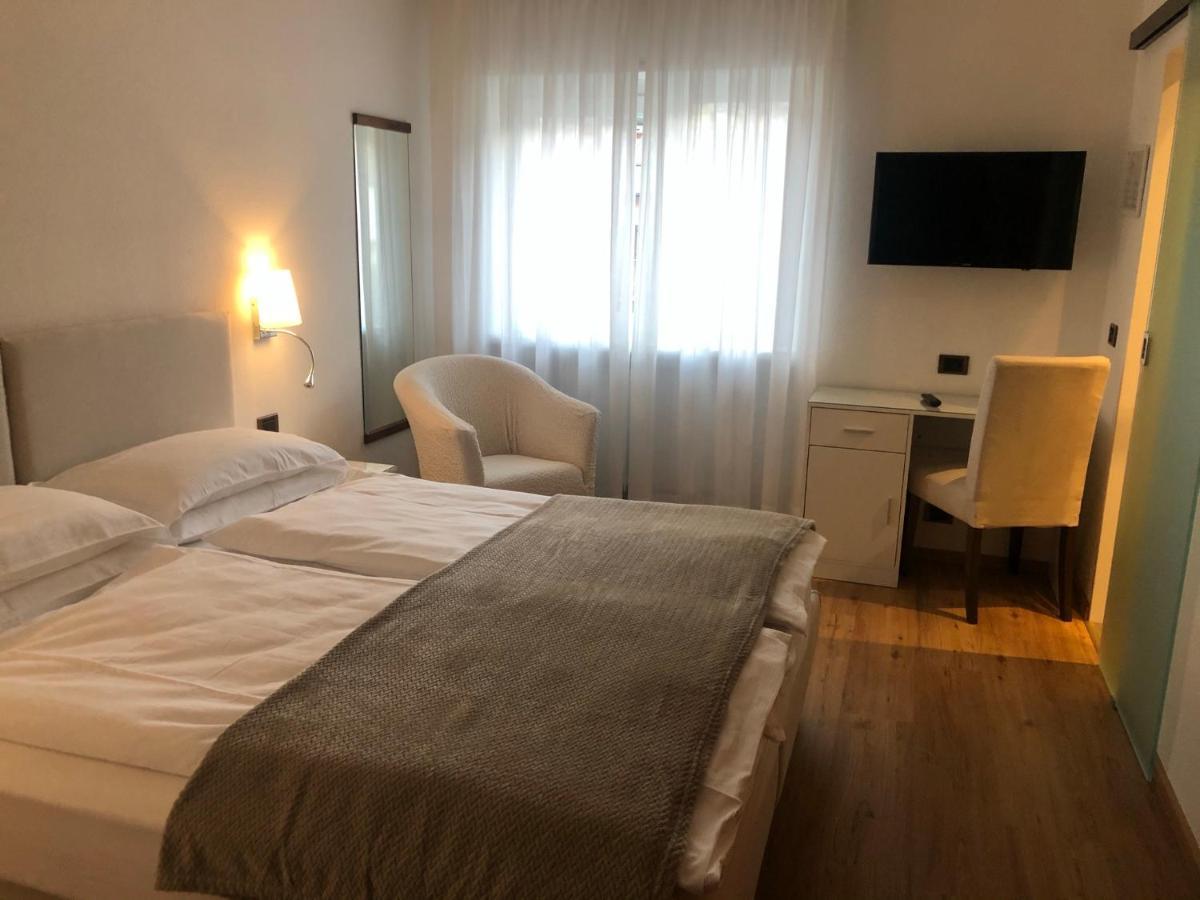 Hotel Miralago Wellness - Adults Only 몰베노 외부 사진