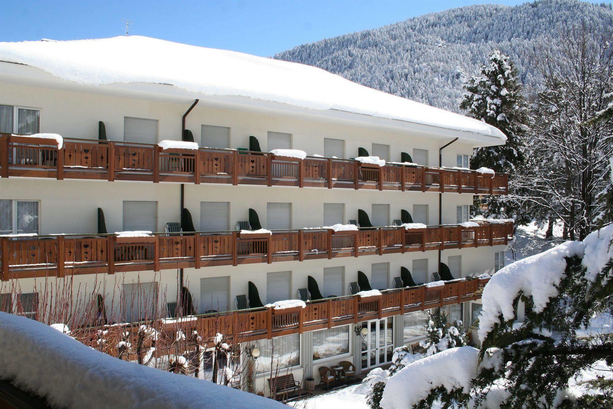 Hotel Miralago Wellness - Adults Only 몰베노 외부 사진